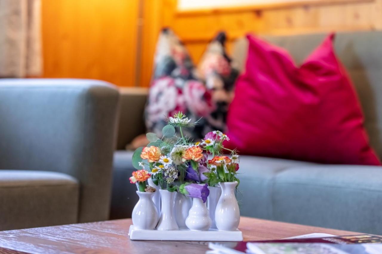 Donauwirt - Hotel Garni Вайсенкірхен-ін-дер-Вахау Екстер'єр фото
