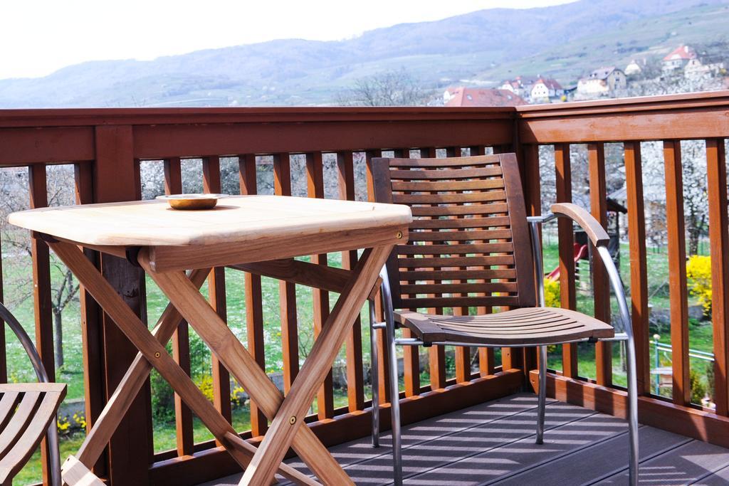 Donauwirt - Hotel Garni Вайсенкірхен-ін-дер-Вахау Екстер'єр фото